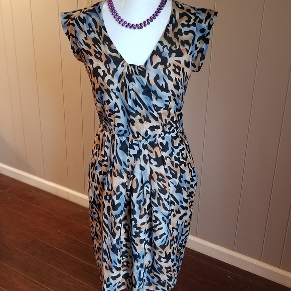 Short sleeved animal print dress - Picture 1 of 6